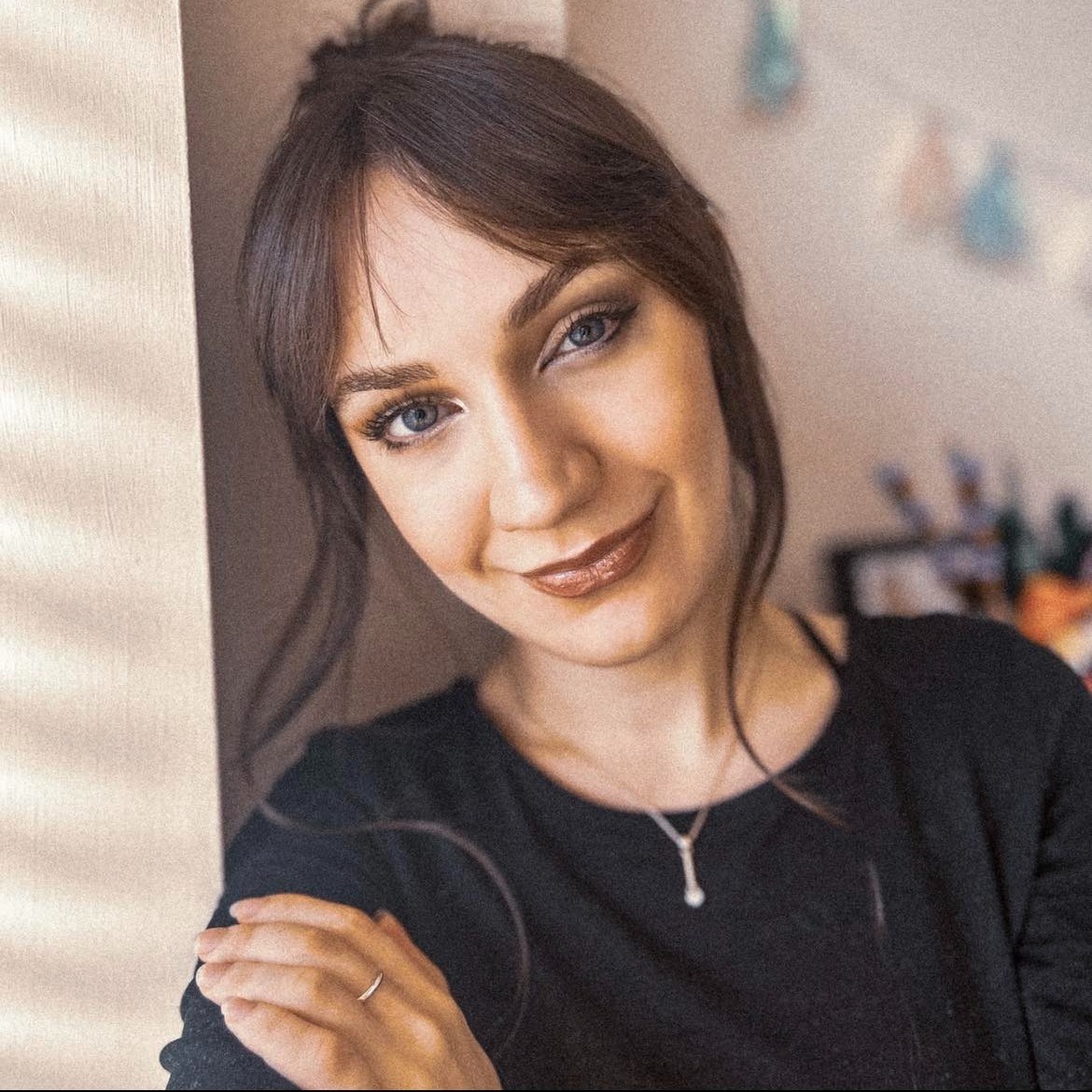 Alexandra Lawrence
