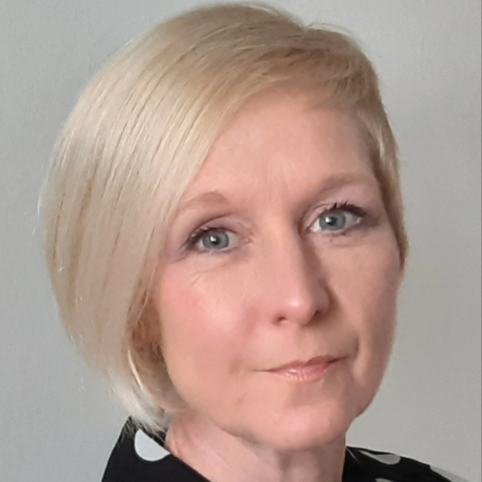 Helen Arnfield